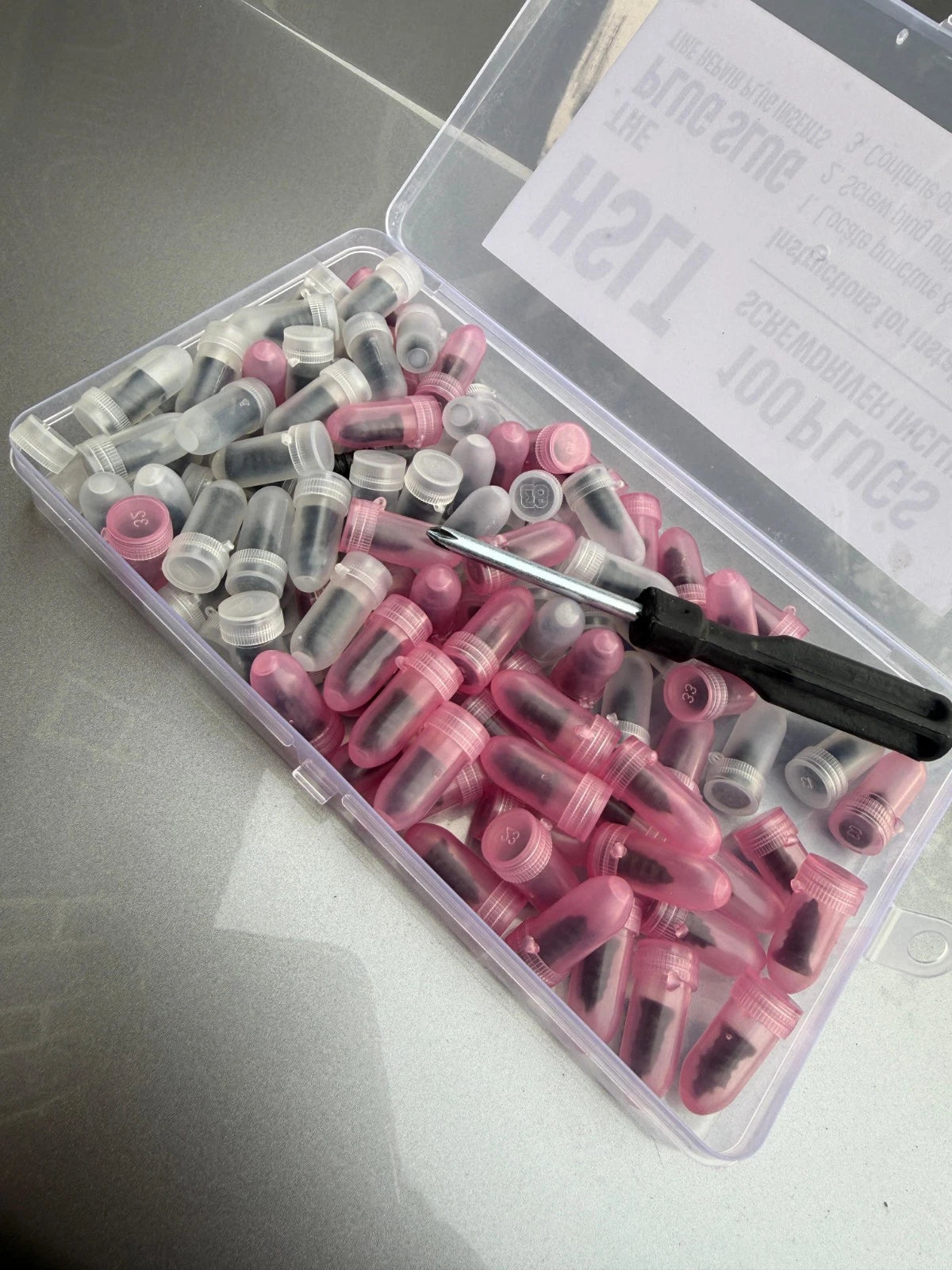 100Pcs Tire Repair Rubber Nails Tyre Puncture Repair Screws Kit with Screwdriver
